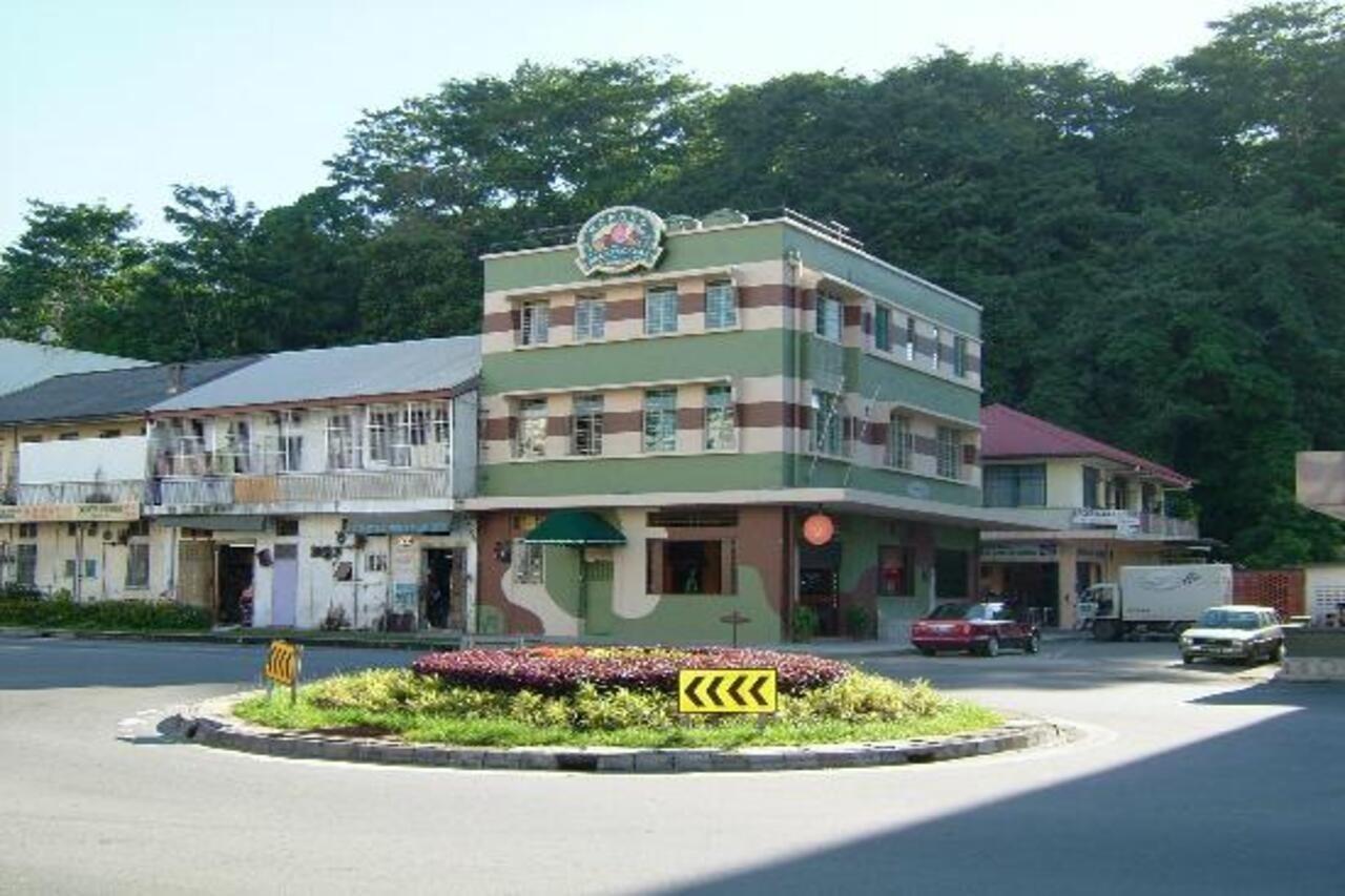 Borneo Backpackers Hostel Kota Kinabalu Exterior photo